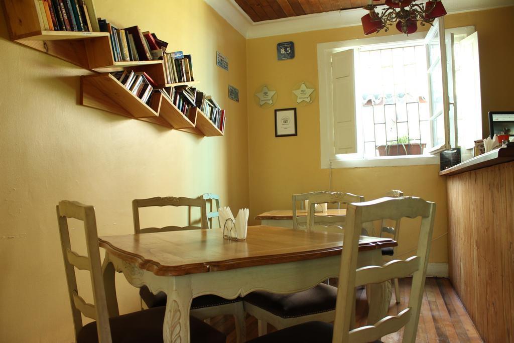 Don Santiago Hostel Екстер'єр фото